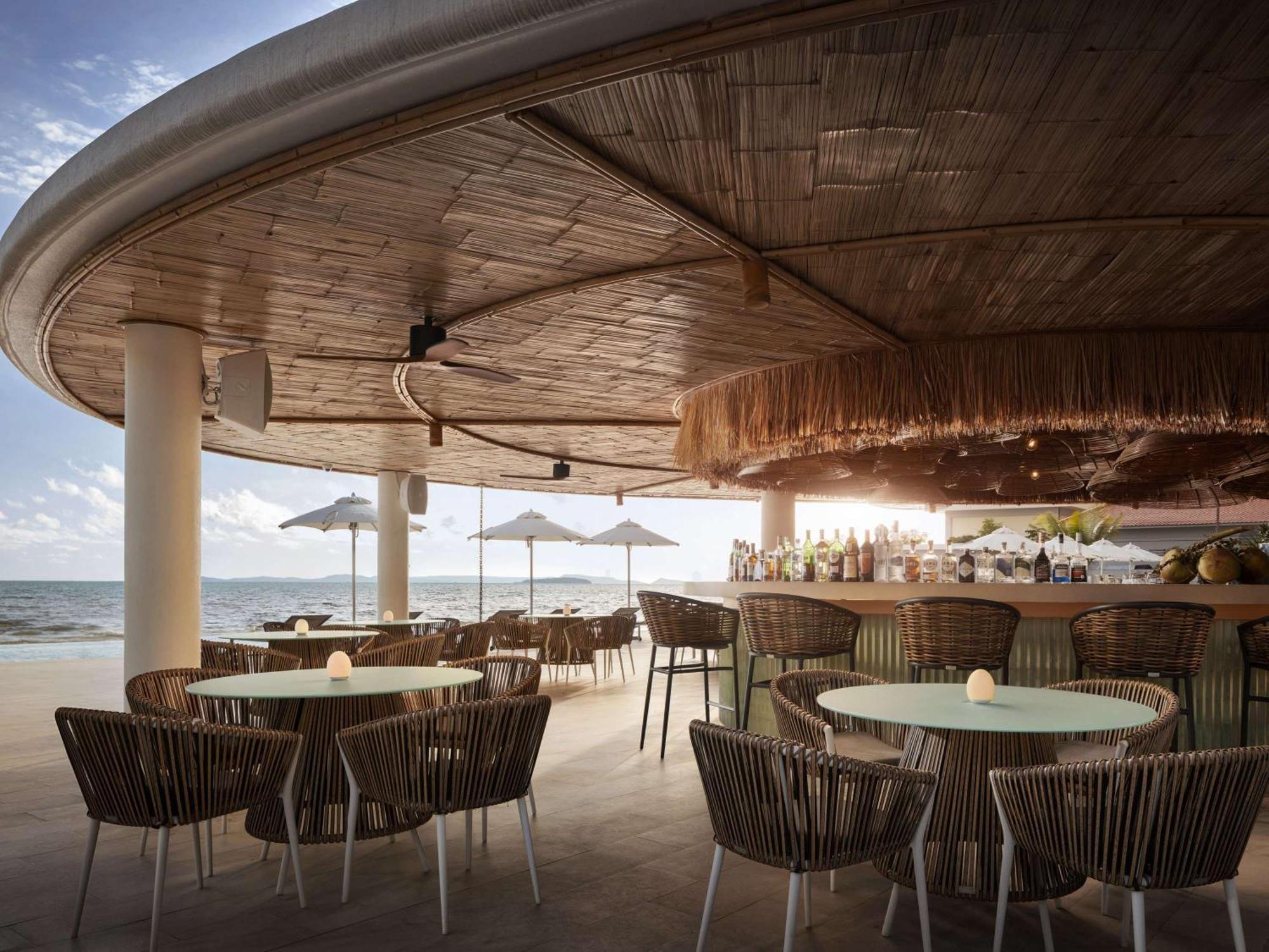 Novotel Sihanoukville Holiday Resort Buitenkant foto