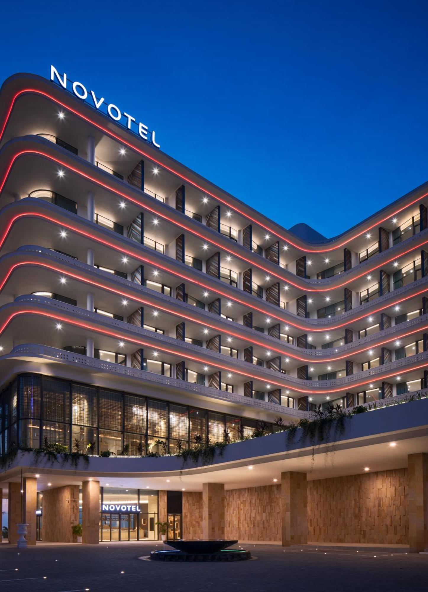Novotel Sihanoukville Holiday Resort Buitenkant foto