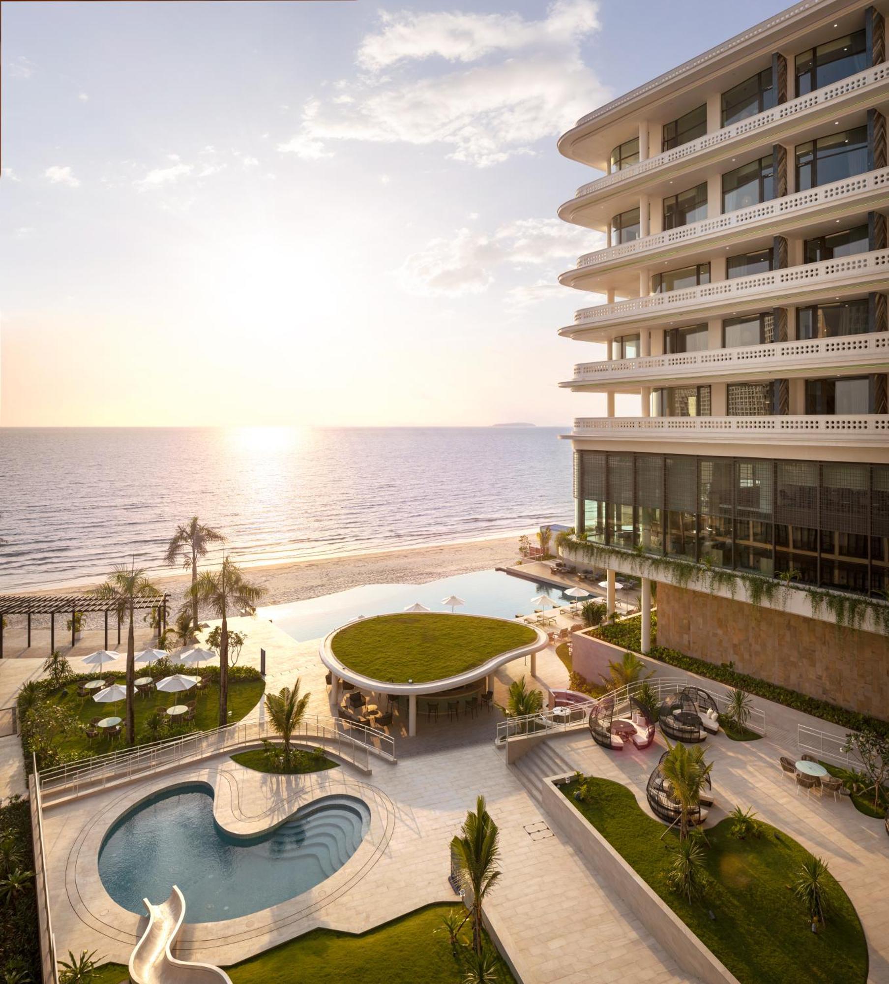 Novotel Sihanoukville Holiday Resort Buitenkant foto
